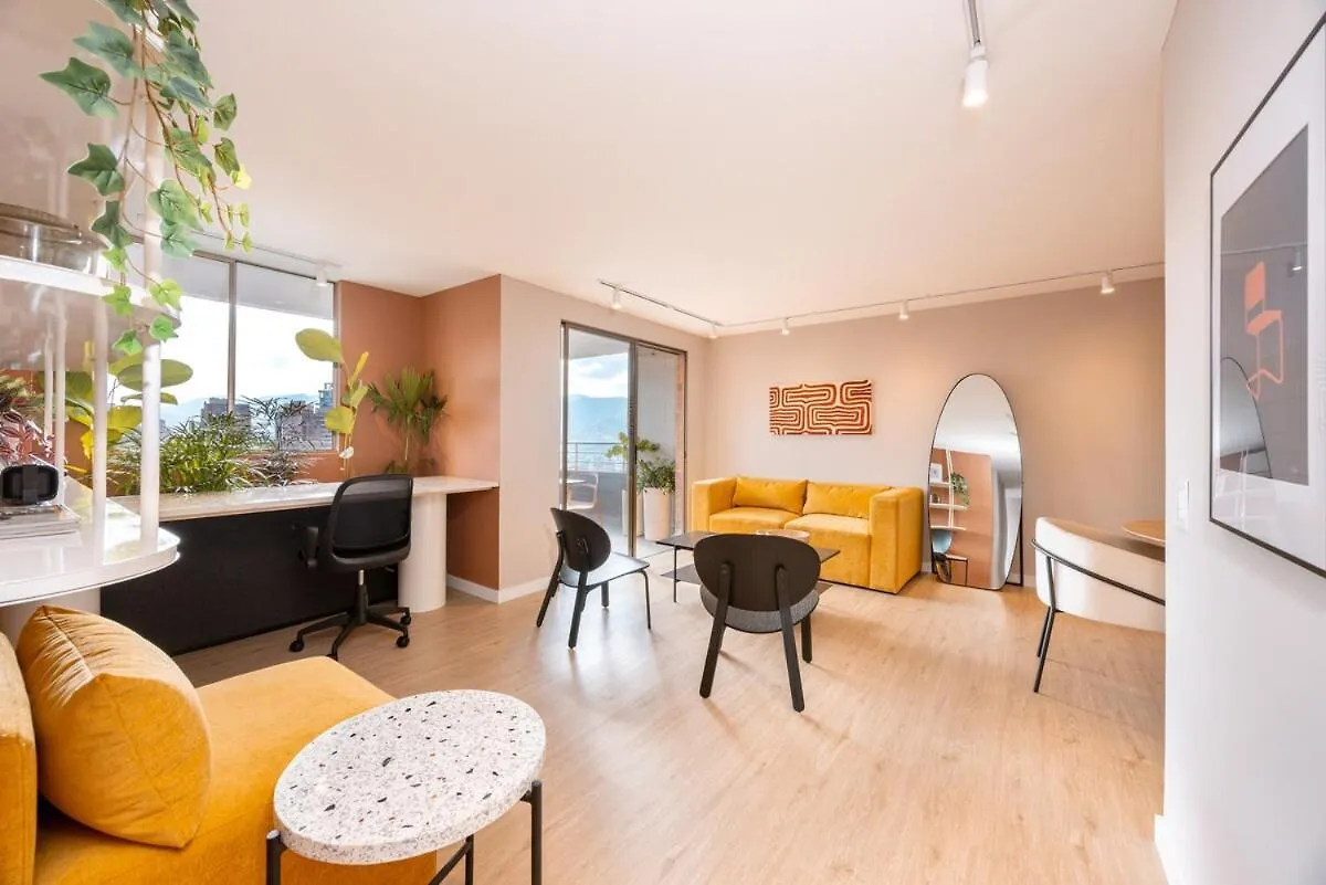Magnifico Apartamento De 2 Habitaciones Con Ac Y Vistas En El Poblado Medellin