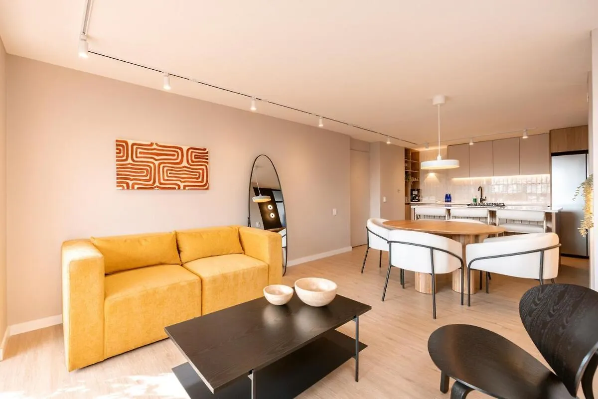 Magnifico Apartamento De 2 Habitaciones Con Ac Y Vistas En El Poblado Medellin