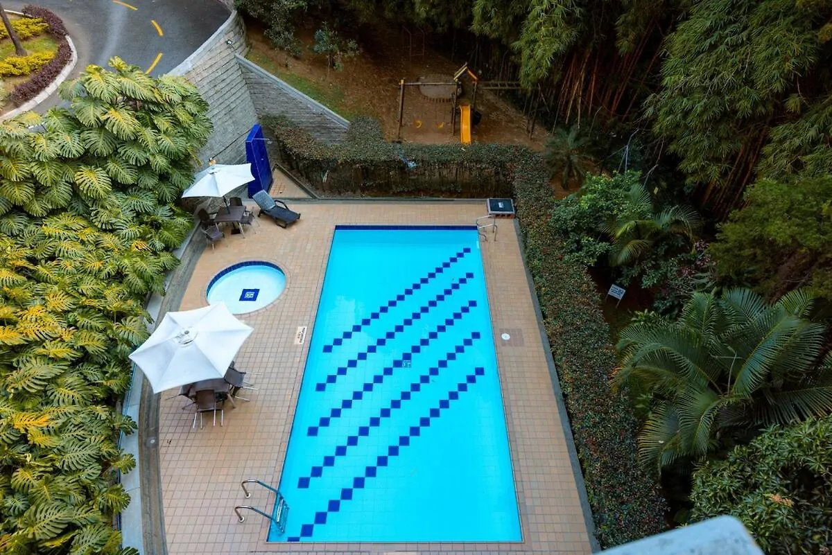 Magnifico Apartamento De 2 Habitaciones Con Ac Y Vistas En El Poblado Medellin 0*,  Colombia