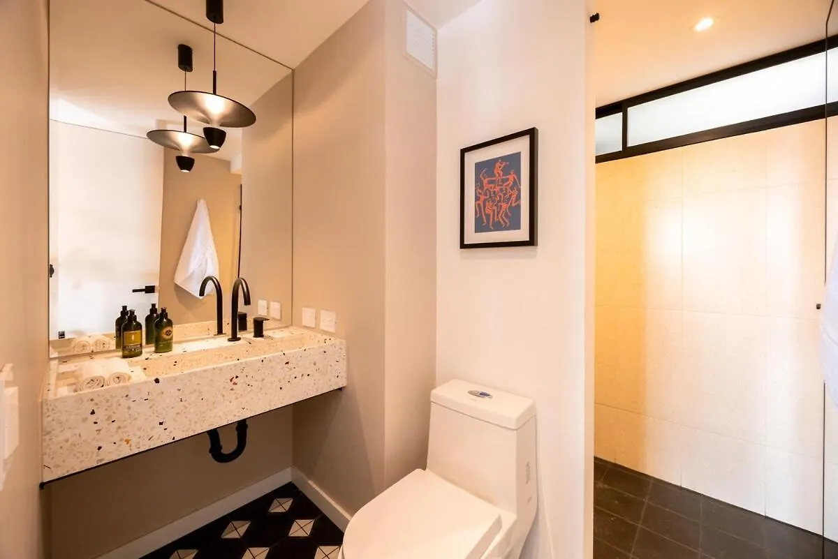 Magnifico Apartamento De 2 Habitaciones Con Ac Y Vistas En El Poblado Medellin Colombia